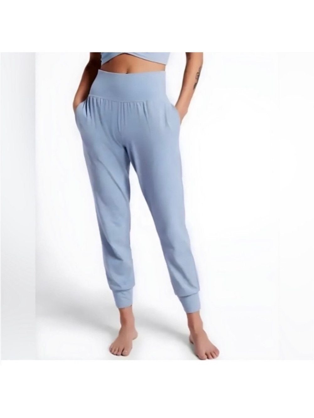 Athleta Salutation Jogger